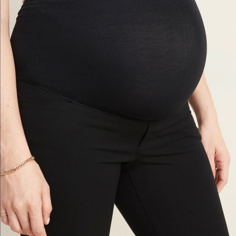 NWOT Old Navy Maternity Pixie Pants